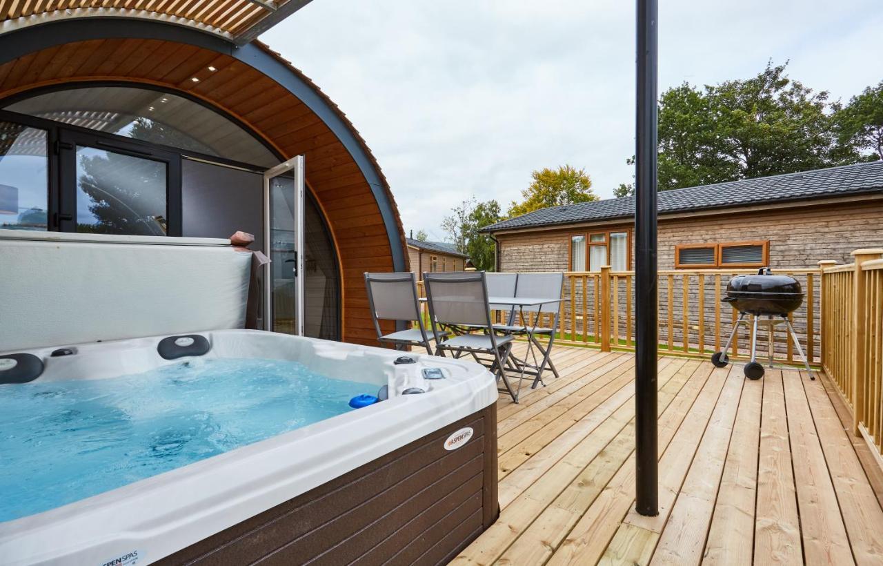 Braidhaugh Holiday Lodge And Glamping Park Crieff Dış mekan fotoğraf